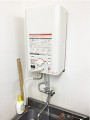 小型電気温水器取付工事　東京都千代田区　EWM-14